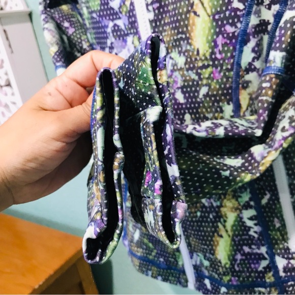 Lululemon Define Jacket Floral Sport White Multi Sz 6 - Picture 5 of 13